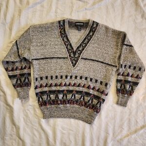 Stylish V-Neck Sweater with Geometric Accents